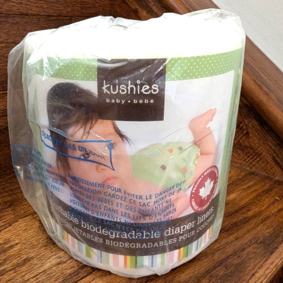 Kushies diaper liners for cloth diapers biodegradable 2x  100 sheet rolls - Picture 2 of 3